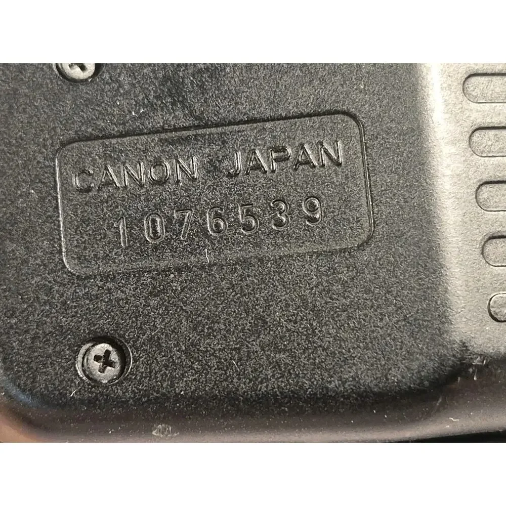 Canon EOS 650 Film Camera Body Parts Only Japan